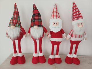 Pupazzi Babbo Natale e Gnomi