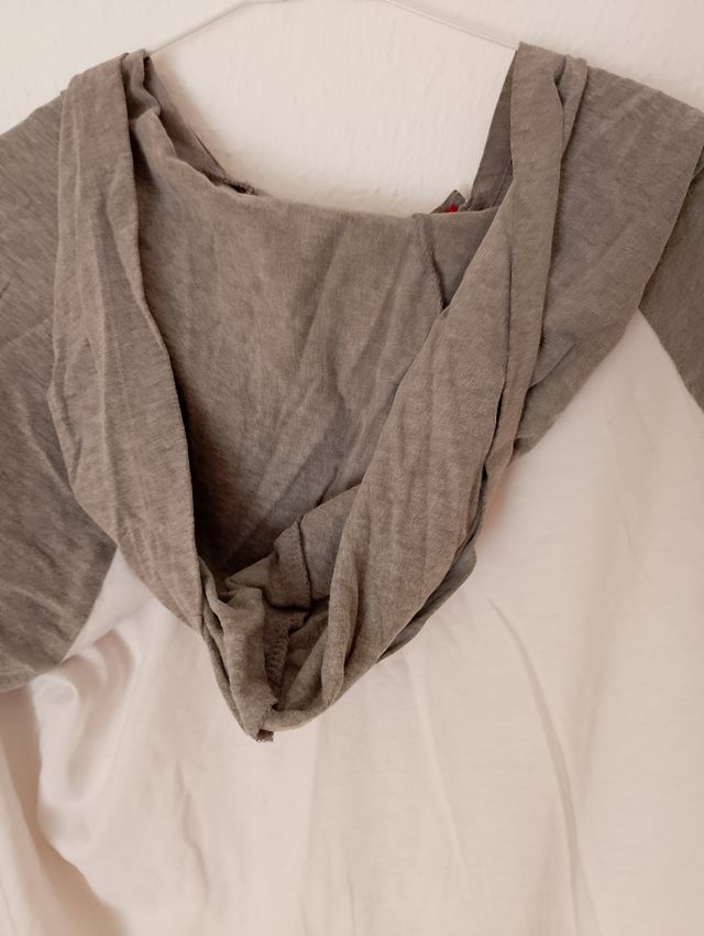 Puma Sudadera Manga Larga Gris y Blanca