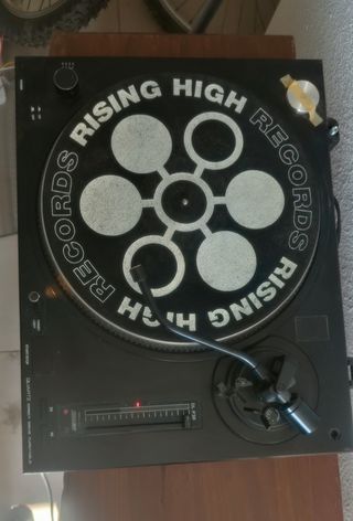 Tocadiscos QUARTZ direct drive turntable