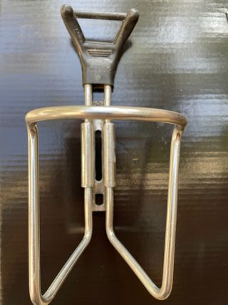 Botellín metálico para bici