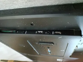Televisión Philips Negra