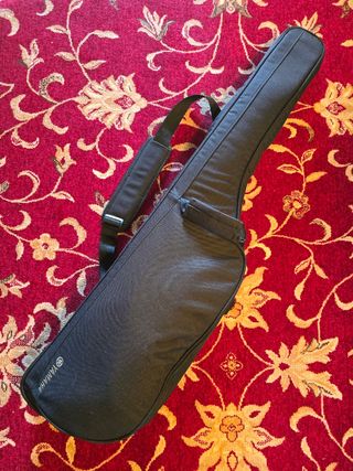 Guitarra Yamaha Silencio