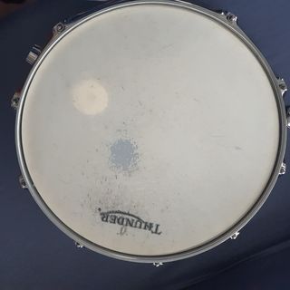 Caja de percusión metálica 14" por 18cm de alto