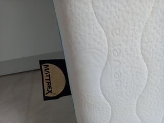 Cuna de madera para bebé con colchon viscoelástica