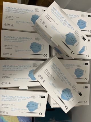 100 mascarillas quirurgicas. Nuevas
