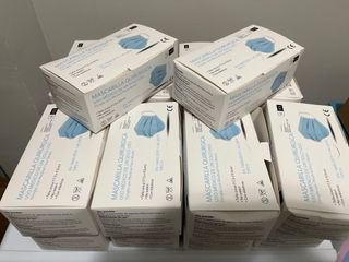100 mascarillas quirurgicas. Nuevas