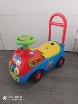 Correpasillos infantil con personajes Disney