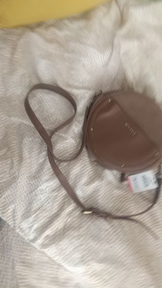 Bolso Misako redondo marrón y beige