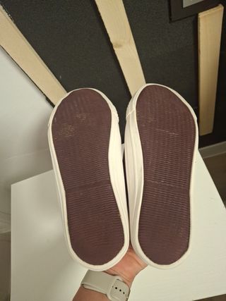 Zapatillas deportivas hombre rojas y blancas