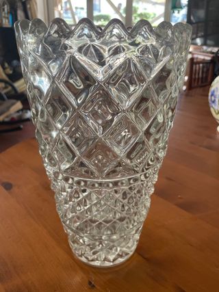 Vaso in vetro decorato