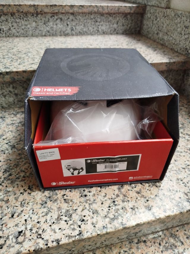 Casco Shadow