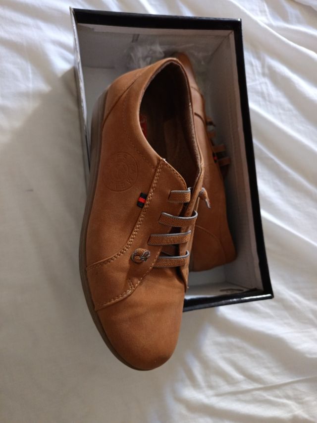 Zapatos marrones 