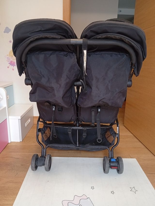 Silla gemelar Mountain Buggy Nano Duo
