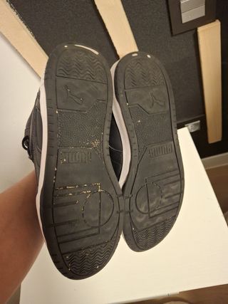 Zapatillas Puma Altas Negras y Blancas