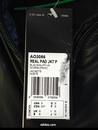 ADIDAS REAL MADRID ABRIGO NUEVO CON ETIQUETA 