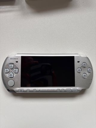PSP 2000-Slim Gris Sony+ complementos
