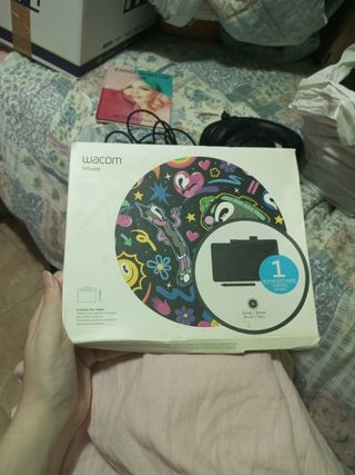 Wacom Intuos Creative Pen Tablet