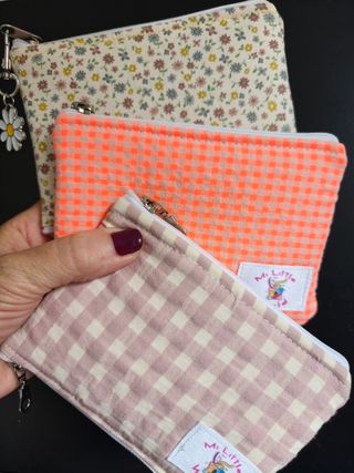 Monedero doble cremallera 
Diseño único ✨