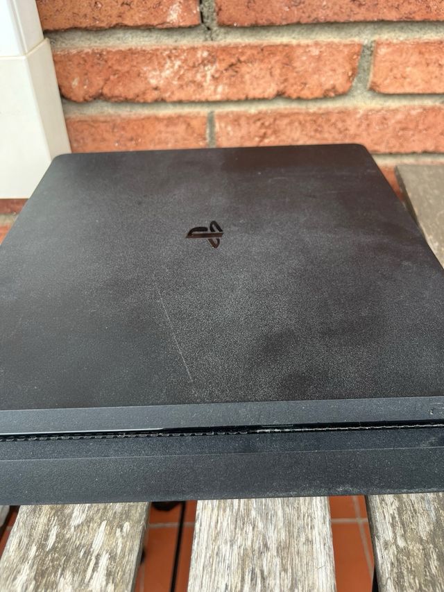 PS4 (PlayStation 4) Negra 500GB