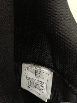 Zapatillas de fútbol sala Decathlon negras