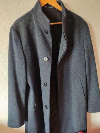Abrigo Zara Hombre Gris