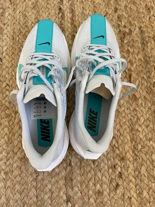 NUEVAS Nike Pegasus Zapatillas Talla 39