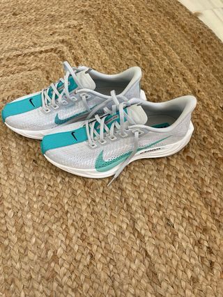 NUEVAS Nike Pegasus Zapatillas Talla 39