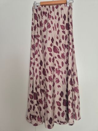 Falda larga animal print beige y morado