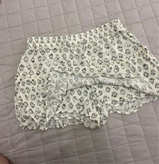 Falda pantalón corta estampada