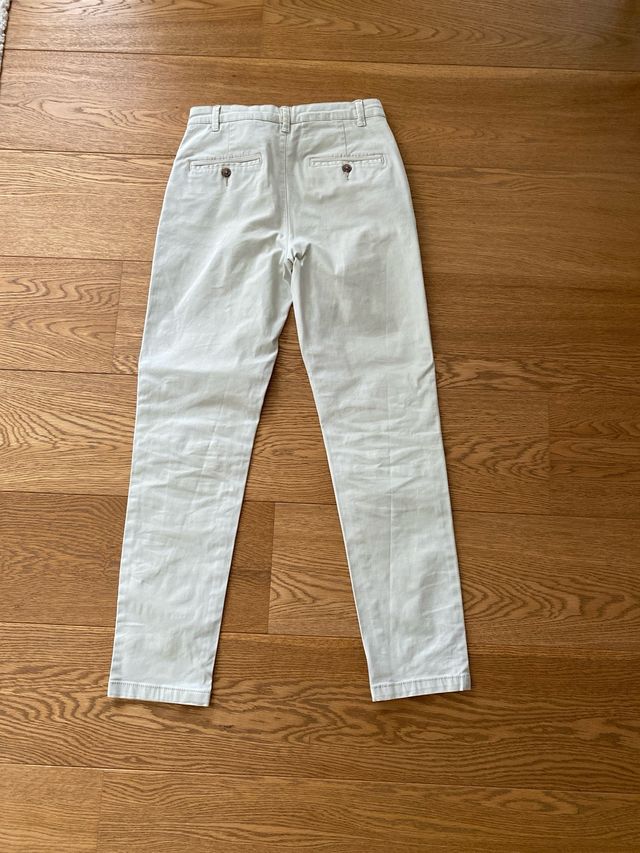 Conjunto chaqueta, camisa, corbata y pantalón