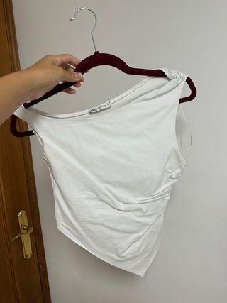 Top Zara Asimétrico Blanco