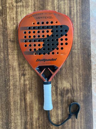 Pala Bullpadel Vertex 04 Comfort