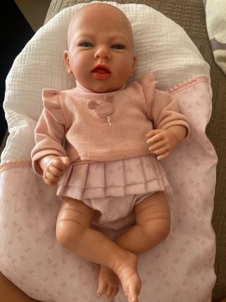 Bebé Reborn Chica Casi Nueva