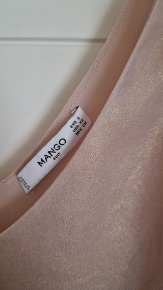 Top Mango Rosa  con  brillito Talla S