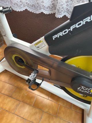 Bicicleta Estática Pro-Form Tour de France
