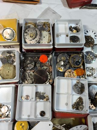 Lote piezas y recambios de relojes