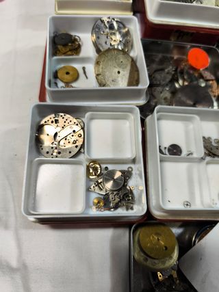 Lote piezas y recambios de relojes