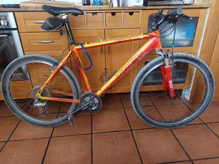 Bicicleta de montaña Trek 6500