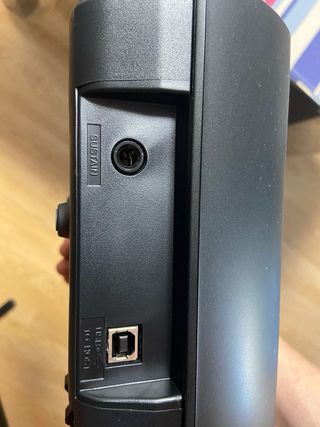 Teclado Yamaha NP-12B 61 teclas