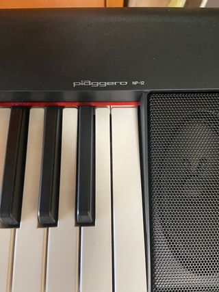 Teclado Yamaha NP-12B 61 teclas