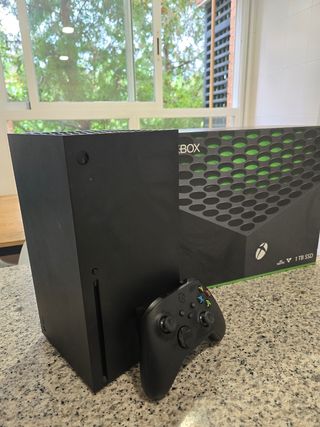 Xbox Series X 1tb, poquísimo uso