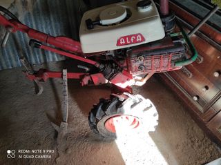 Motocultor Alfa con accesorios