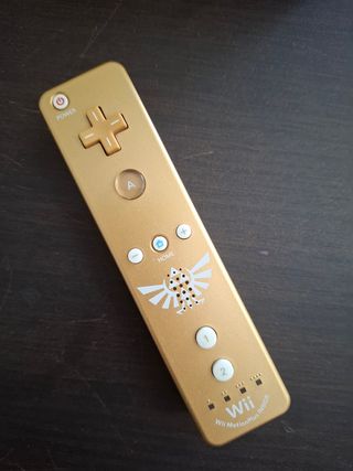 Mando Wii The Legend of Zelda Dorado