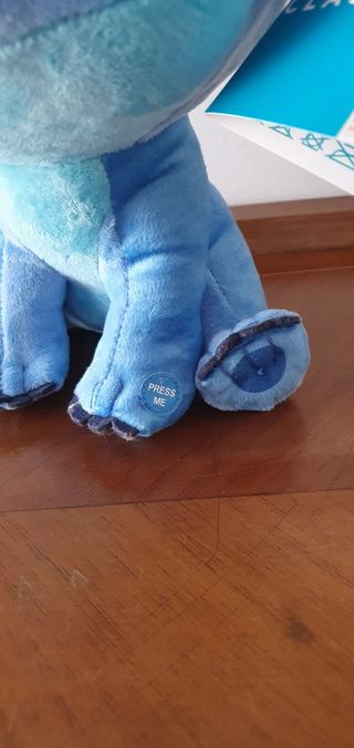 Peluche Stitch sonoro Disney Classics