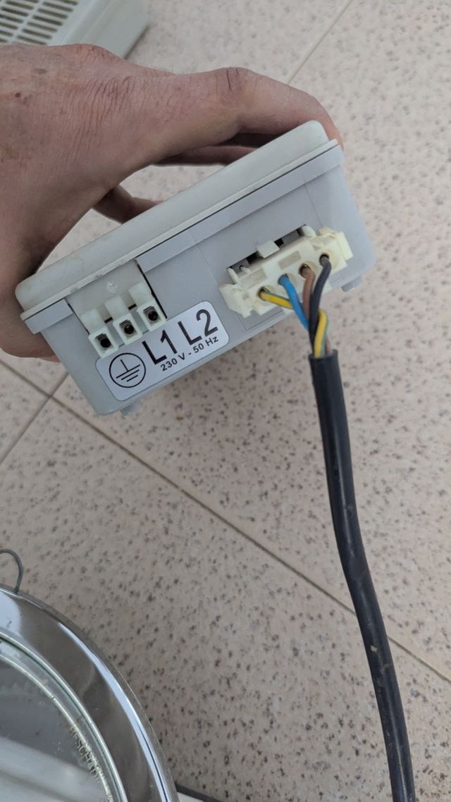 5 Focos seminuevos / luces