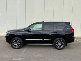 Toyota Land Cruiser 150 2018