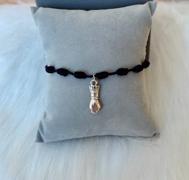 Pulsera 7 Nudos con amuleto Protección y Suerte