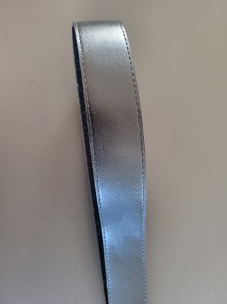 Cintura donna nera con fibbia dorata