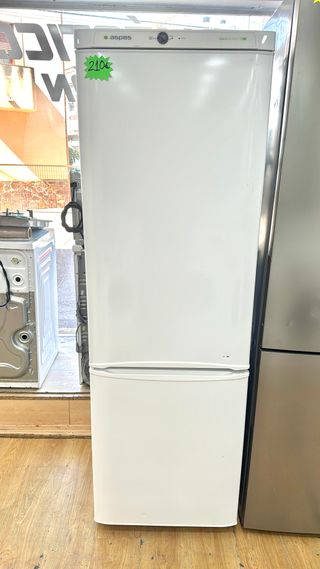GARANTÍA. COMBI ASPES 1.85 M NOFROST A+