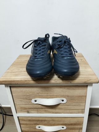 Botas de fútbol Joma Agila nuevas